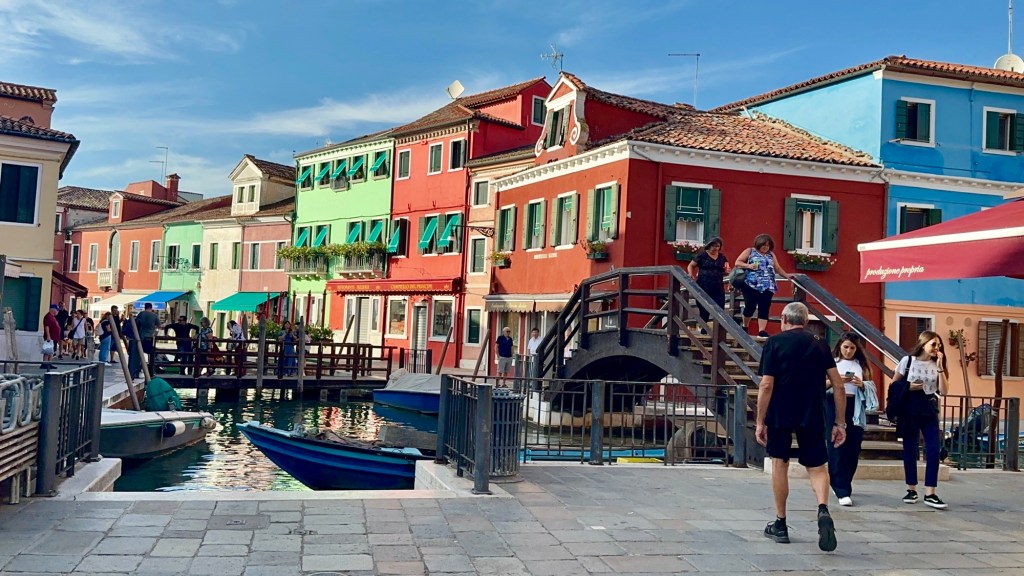 Why Travel to&nbsp;Burano?